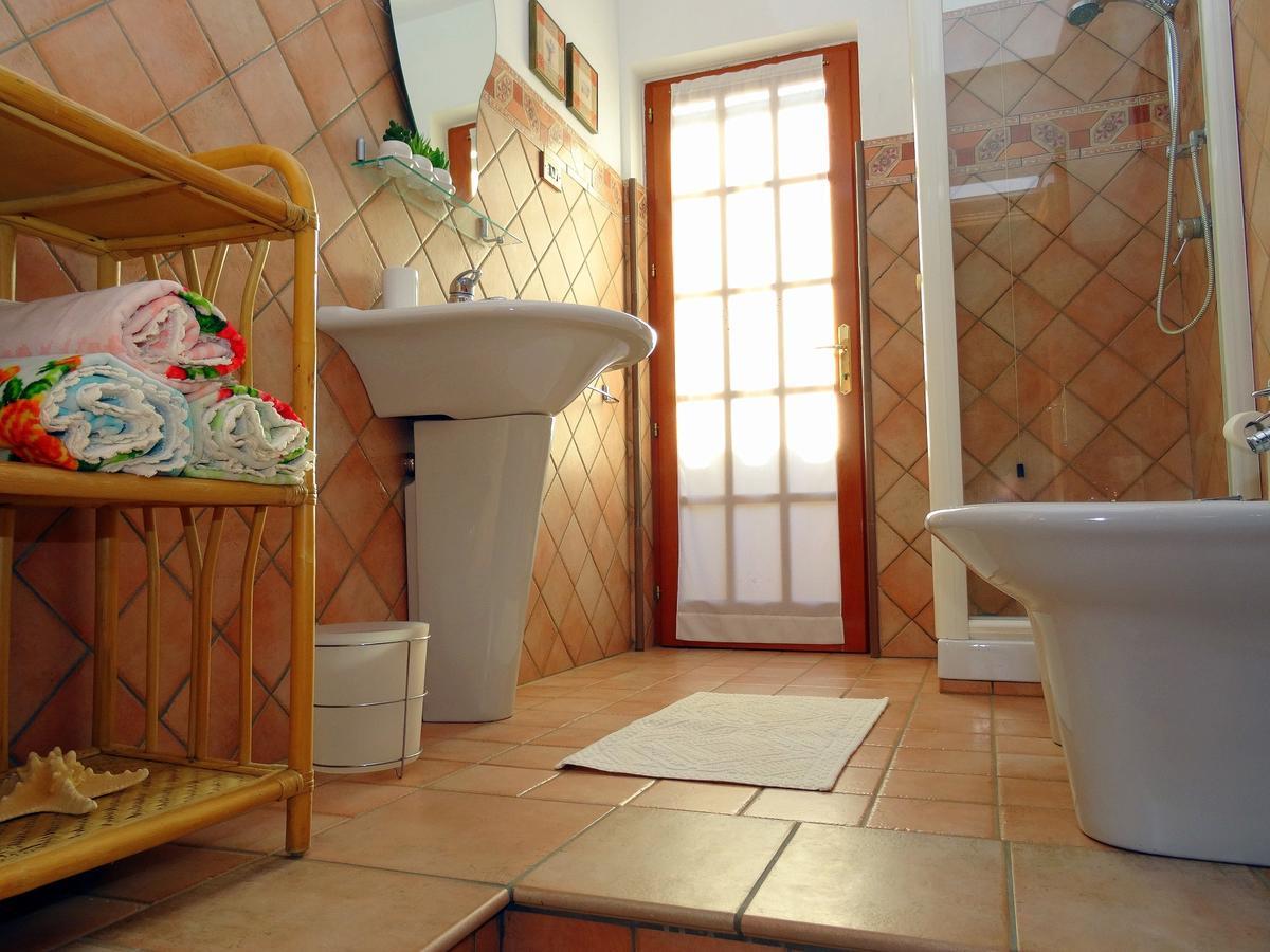 Bb Doliahouse Bed & Breakfast Dolianova Стая снимка